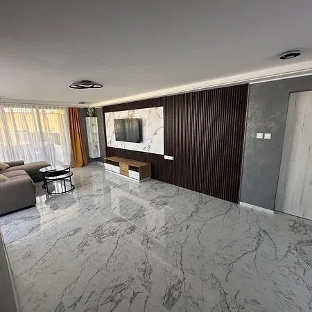 Emerald Luxe شقة أيا نابا