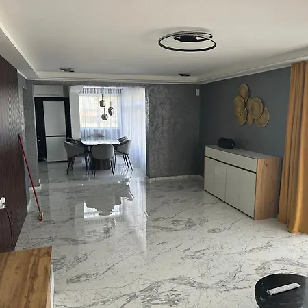 شقة Emerald Luxe